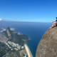 Uitzicht vanaf de top van Pedra da Gávea Rio de Janeiro.